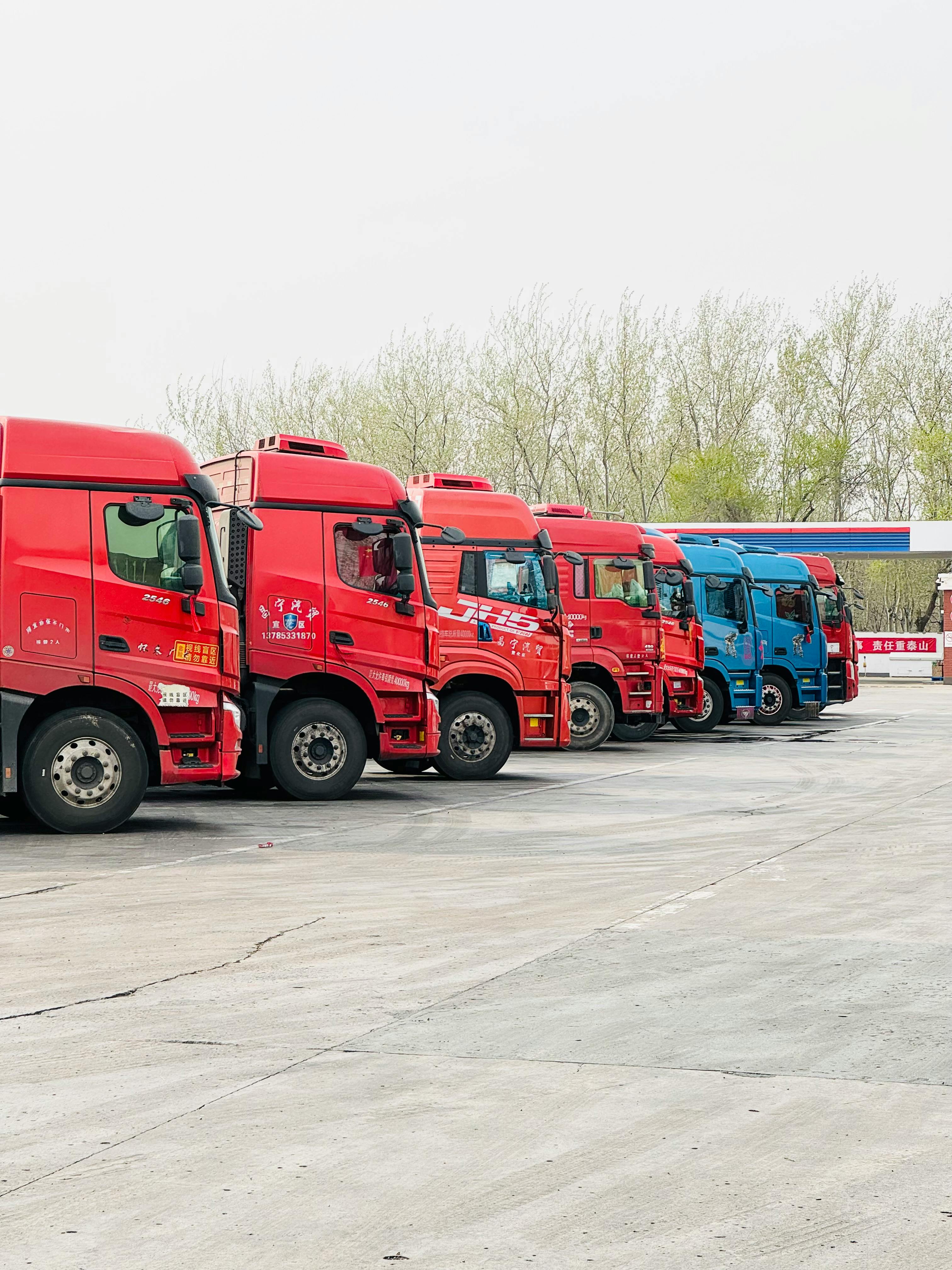 Distribution fleet and logistics